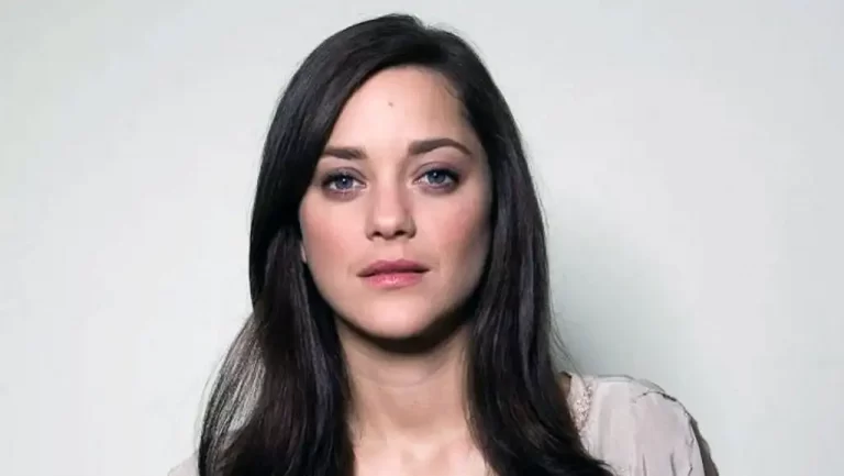 Marion Cotillard Bio, Private and Professional Life, Awards, Net Worth