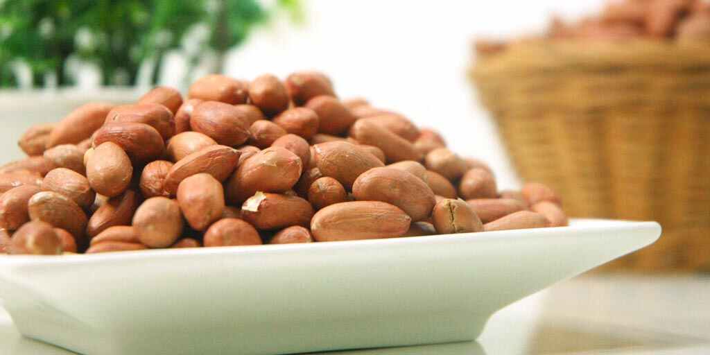 What Are The Benefits Of Eating Soaked Peanuts Every Day?