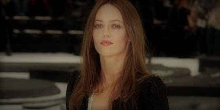 Vanessa Paradis Measurements, Bio, Height, Weight, Shoe and More! - The Tiger News