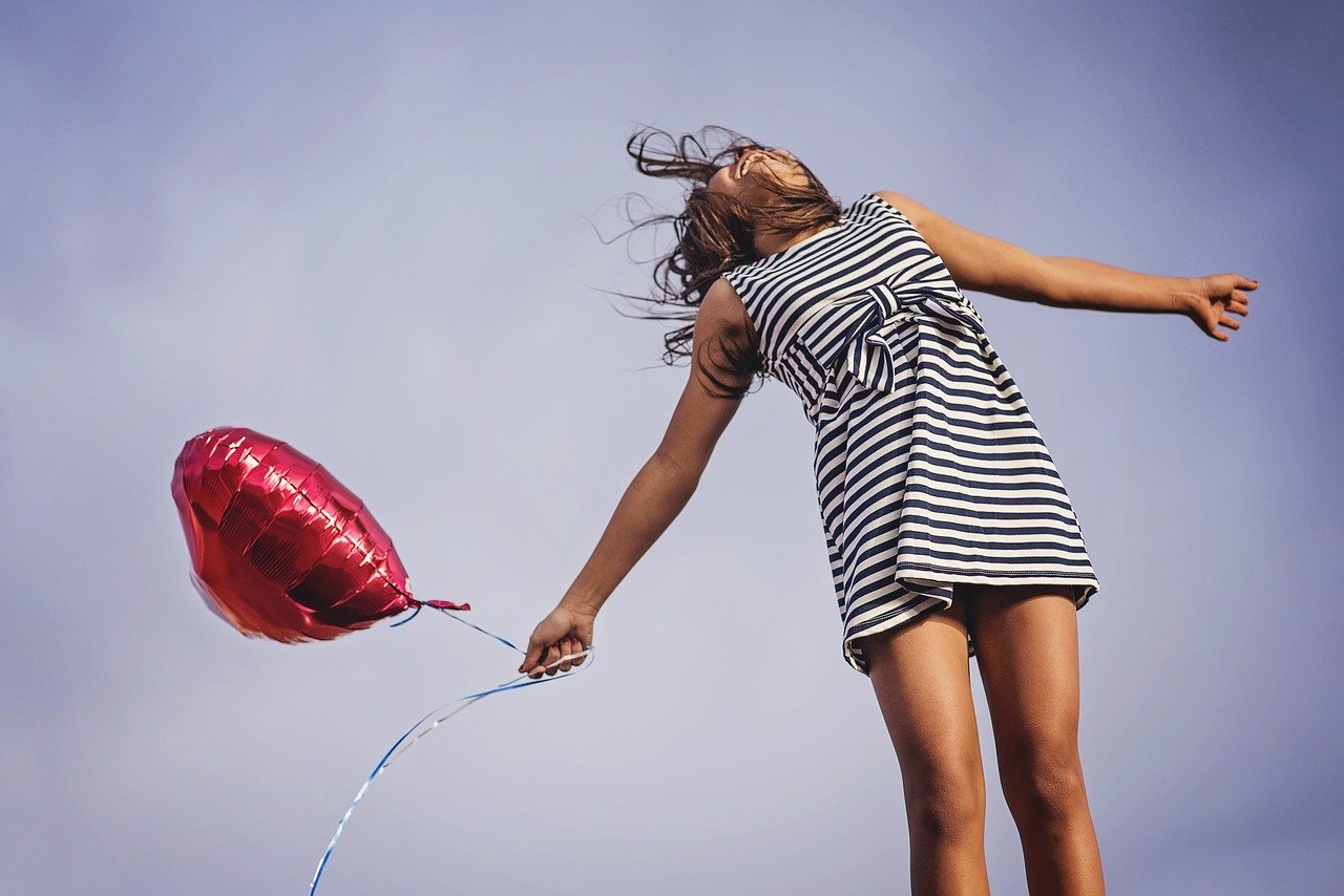Six Habits To Practice To Remain Fit And Healthy 1 joy-2483926_1280