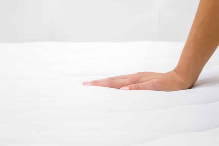 11 Tell-Tale Signs It’s Time for a Replacement Mattress