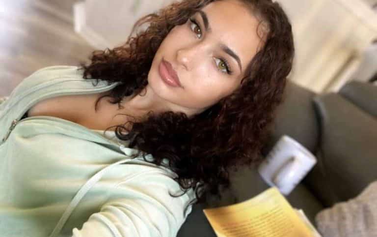 Ash Kaashh (Instagram Star) Height, Weight, Biography, Age, Net Worth!