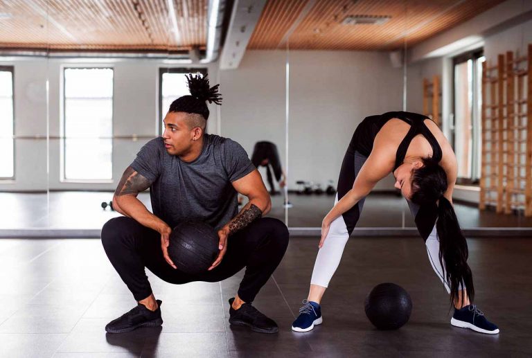 6 Reasons Why You Should Wear Sportswear While Working out