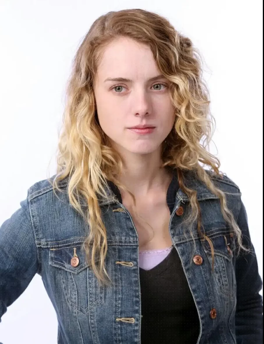 Laura Slade