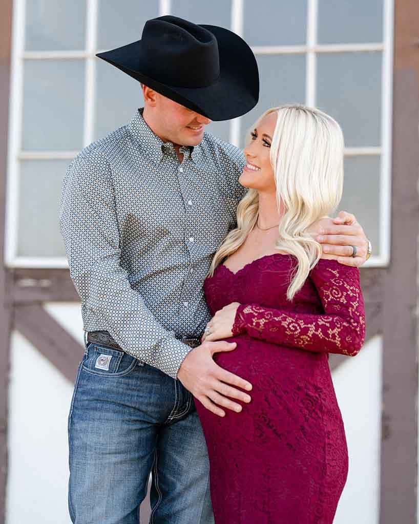 Every Detail you need to know about Erin Bradshaw 1 Erin Bradshaw