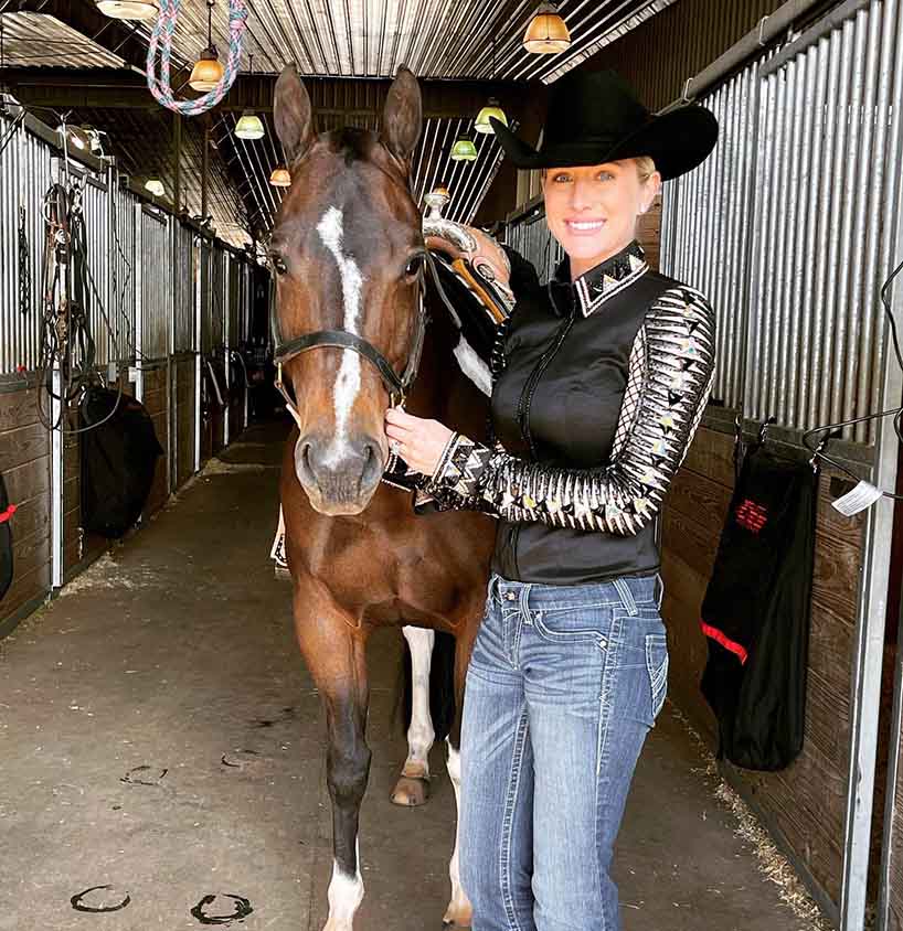 Every Detail you need to know about Erin Bradshaw 2 Erin Bradshaw