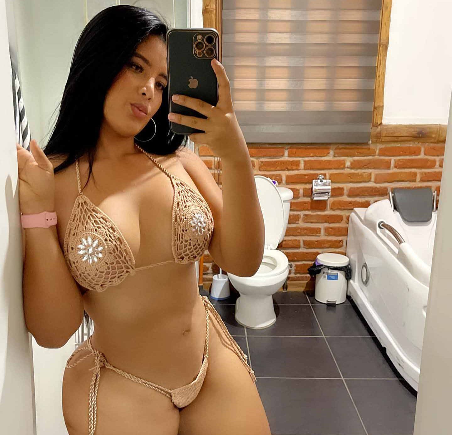 Alejandra quiroz onlyfans leaked videos