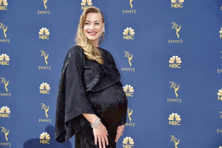 The Handmaid’s Tale star Yvonne Strahovski accidentally expressed she’s expecting a baby Boy!