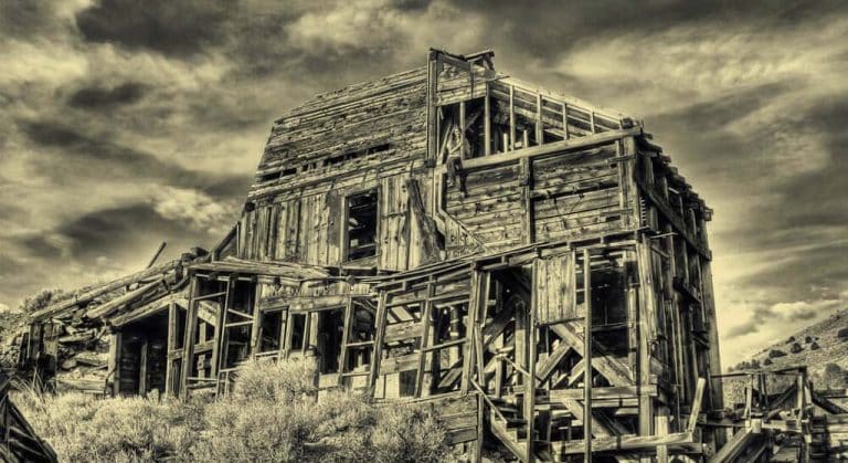 Most Haunted Places In Las Vegas: It Would Scare The Daylights Out Of You!