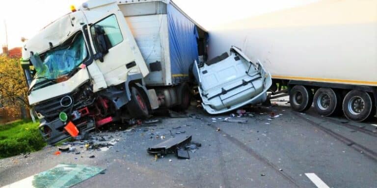 18 wheeler truck accidents laywers