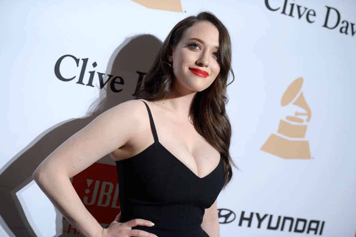 Kat Dennings Relationship Status